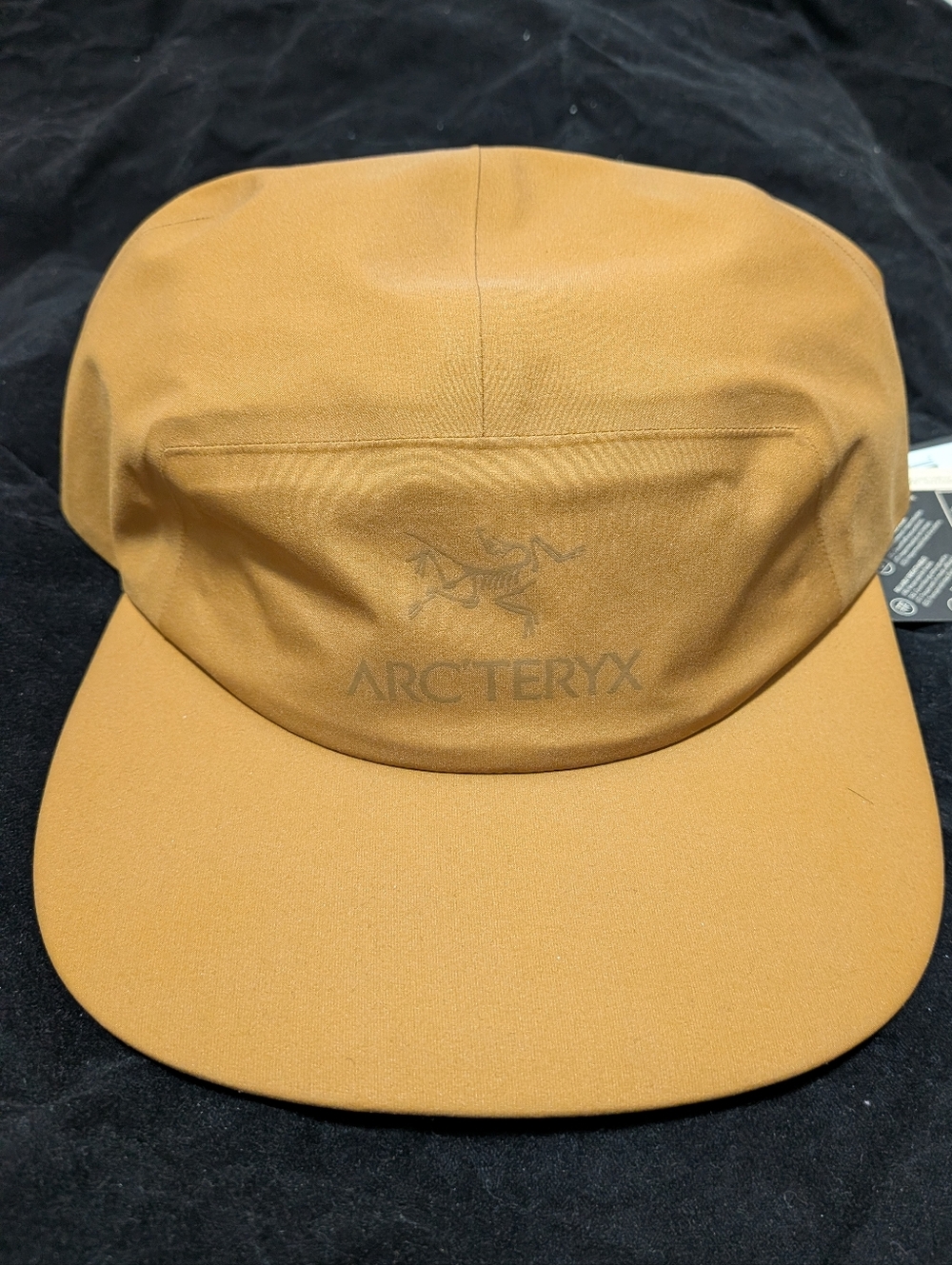 NWT Arcteryx Gore 5 Panel Hat Yukon Goretex Arc'teryx Waterproof